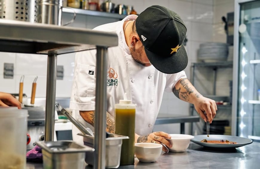 How Restaurant Dining Became a Social Identity Marker in Modern America